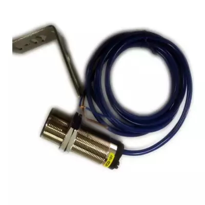 SS2-220V-B-1提升機(jī)速度開關(guān)、SSS-HL速度傳感器安裝在被傳動(dòng)軸旁廠家